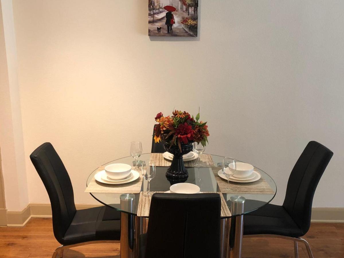 Gorgeous Furnished Apartments Near Texas Medical Center & Nrg Stadium Houston Room photo